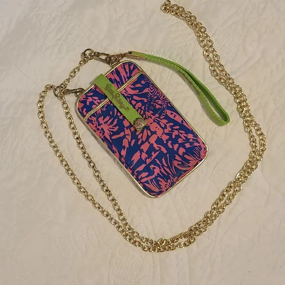 Lilly Pulitzer Wallet - Picture 2 of 4